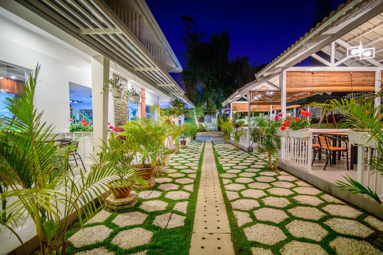 Robins Villa Dalat Exteriör bild